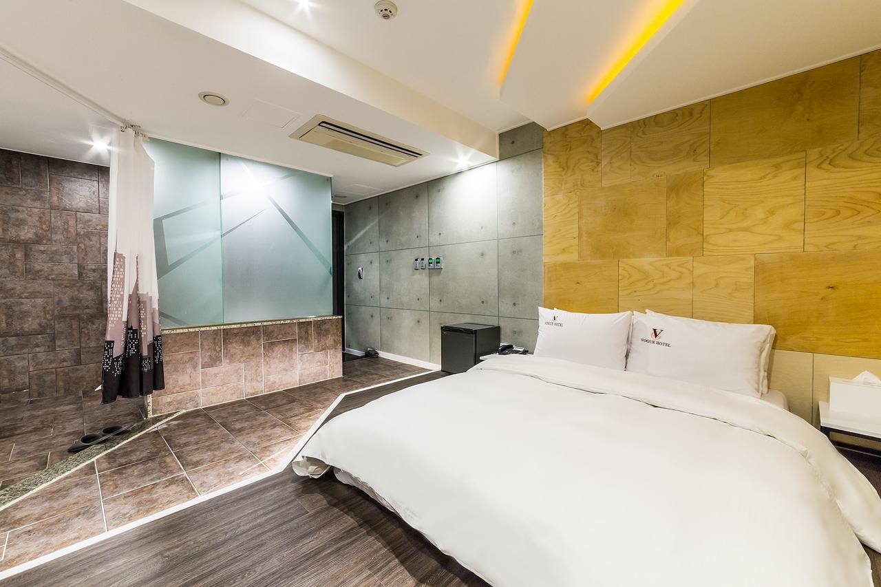 Shinchon Aida motel 3*