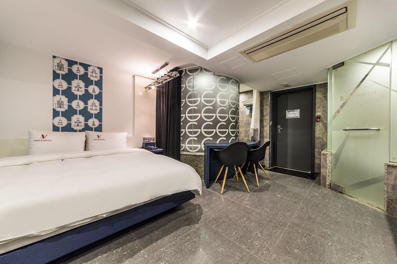 Motel Shinchon Aida