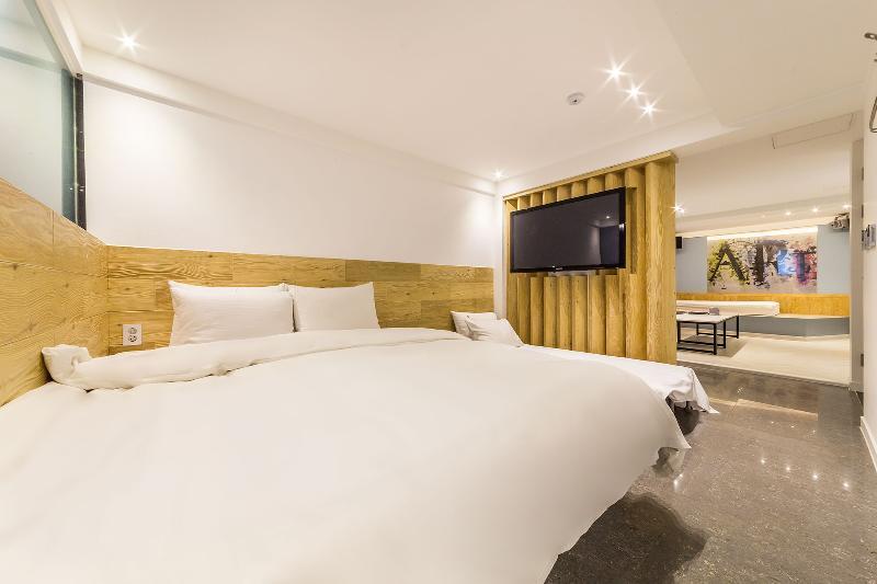 Shinchon Aida Motel 3*