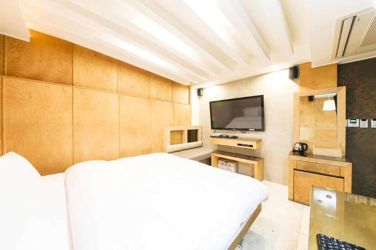 Shinchon Aida motel